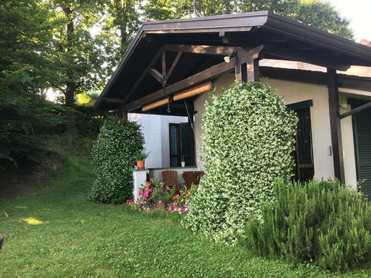 Elleboro Bed and Breakfast Carugo Exteriör bild